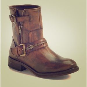 Treasure & Bond ‘Catalina Mid’ Engineer Boot